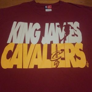 🏀 King James 👑 Cleveland Cavaliers Cavs Shirt Large NBA Basketball Majestic 🏔